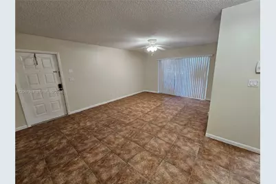 1276 SW 113th Ter #104, Pembroke Pines, FL 33025 - Photo 3