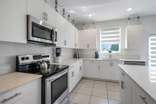 21189 SW 127th Ct, Miami, FL 33177 - Photo 11