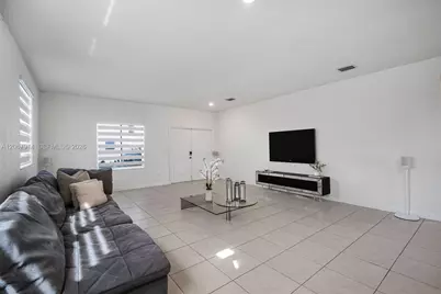 21189 SW 127th Ct, Miami, FL 33177 - Photo 5