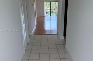 164 Lakeview Dr, Weston, FL 33326 - Photo 5