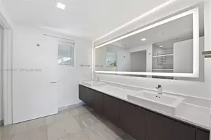 1201 20th St, Miami Beach, FL 33139 - Photo 17