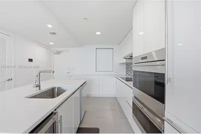 1201 20th St #410, Miami Beach, FL 33139 - Photo 39