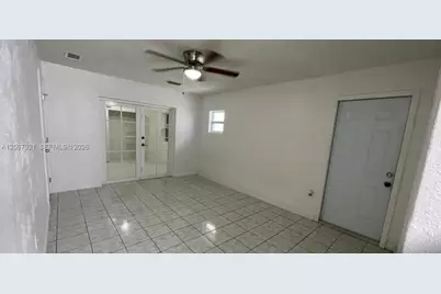 12242 SW 210th St, Miami, FL 33177 - Photo 21