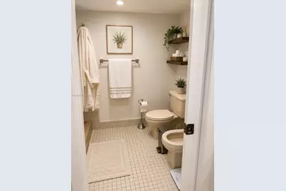 9735 NW 52nd St #305, Doral, FL 33178 - Photo 5