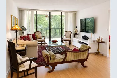 9735 NW 52nd St #305, Doral, FL 33178 - Photo 3