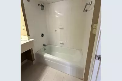 151 E Washington St #524, Orlando, FL 32801 - Photo 7