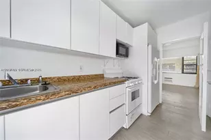 7845 NE Bayshore Ct, Miami, FL 33138 - Photo 13