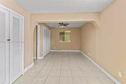 2030 NW 29th Ter, Fort Lauderdale, FL 33311 - Photo 43