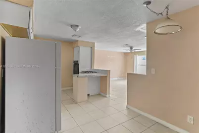 2030 NW 29th Ter, Fort Lauderdale, FL 33311 - Photo 15
