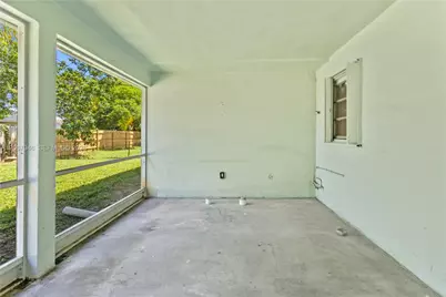 2030 NW 29th Ter, Fort Lauderdale, FL 33311 - Photo 27