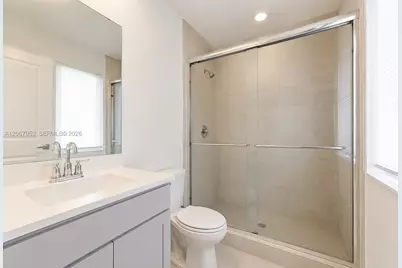 1056 SE 23rd Ave, Homestead, FL 33035 - Photo 9