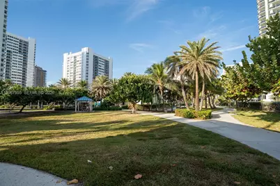 1849 S Ocean Dr #1509, Hallandale Beach, FL 33009 - Photo 1