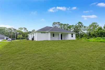 1113 Henry Ave, Lehigh Acres, FL 3972 - Photo 7