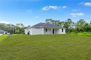 1113 Henry Ave, Lehigh Acres, FL 3972 - Photo 7