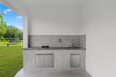 1113 Henry Ave, Lehigh Acres, FL 3972 - Photo 37