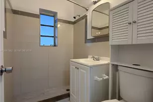 4060 SW 6th St, Miami, FL 33134 - Photo 13