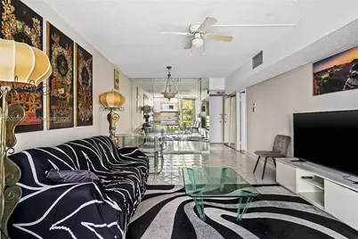 210 172nd St #533, Sunny Isles Beach, FL 33160 - Photo 9