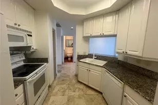 888 Brickell Key Dr, Miami, FL 33131 - Photo 7