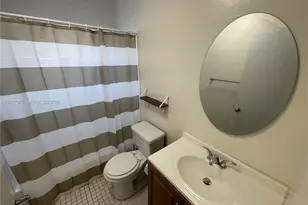 1450 Atlantic Shores Blvd, Hallandale Beach, FL 33009 - Photo 21