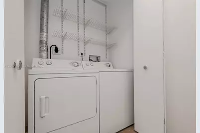 2001 Biscayne Blvd #2310, Miami, FL 33137 - Photo 23