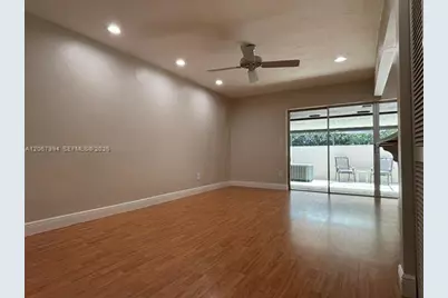 10953 SW 122nd Ct, Miami, FL 33186 - Photo 7
