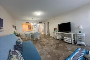 410 SE 2nd St, Hallandale Beach, FL 33009 - Photo 1