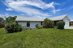 5601 Paleo Pines Cir, Fort Pierce, FL 34951 - Photo 5