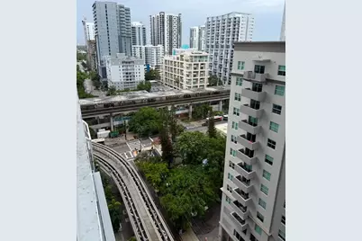 1111 SW 1st Ave #1722-N, Miami, FL 33130 - Photo 1