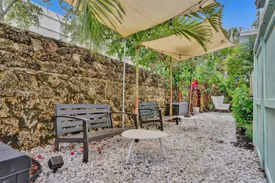 1415 16th St #4, Miami Beach, FL 33139 - Photo 35