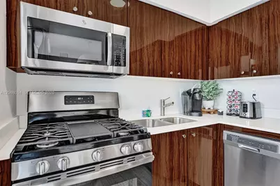 1415 16th St #4, Miami Beach, FL 33139 - Photo 15
