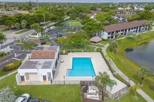 213 Lake Pointe Dr, Oakland Park, FL 33309 - Photo 45