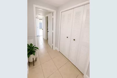 4910 SW 16th St, Fort Lauderdale, FL 33317 - Photo 13
