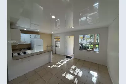 5168 NE 6th Ave #407, Oakland Park, FL 33334 - Photo 1