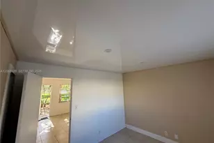5168 NE 6th Ave, Oakland Park, FL 33334 - Photo 27