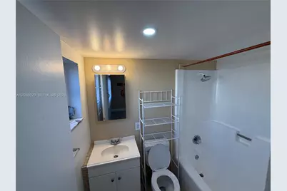 5168 NE 6th Ave #407, Oakland Park, FL 33334 - Photo 29