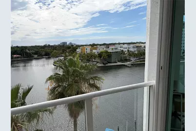 5900 Collins Ave #702, Miami Beach, FL 33140 - Photo 11