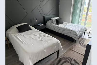 5900 Collins Ave #702, Miami Beach, FL 33140 - Photo 25