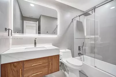 21240 Harbor Way #285-28, Aventura, FL 33180 - Photo 9