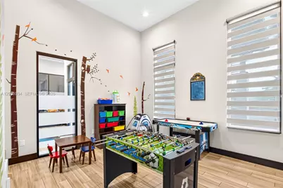 15488 NW 91st Ct, Miami Lakes, FL 33018 - Photo 41
