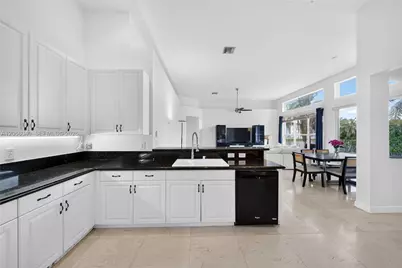 18609 SW 50th Ct, Miramar, FL 33029 - Photo 13