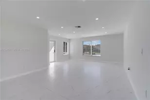 9826 SW 222nd Terrace, Cutler Bay, FL 33190 - Photo 5