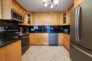 2030 S Ocean Dr, Hallandale Beach, FL 33009 - Photo 11