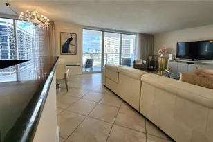 2030 S Ocean Dr, Hallandale Beach, FL 33009 - Photo 9