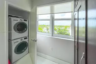 19900 E Country Club Dr, Aventura, FL 33180 - Photo 25