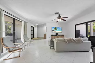 8620 SW 159th St, Palmetto Bay, FL 33157 - Photo 11
