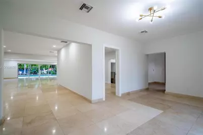 1710 Cleveland Rd #0, Miami Beach, FL 33141 - Photo 33