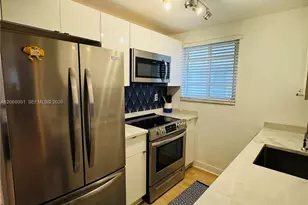 550 15T St, Miami Beach, FL 33139 - Photo 7