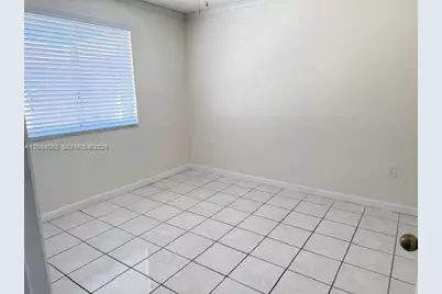 3260 W 70th St #202, Hialeah, FL 33018 - Photo 17