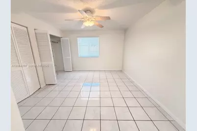 3260 W 70th St #202, Hialeah, FL 33018 - Photo 13
