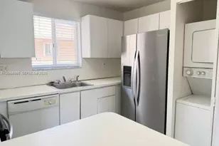 3260 W 70th St, Hialeah, FL 33018 - Photo 5